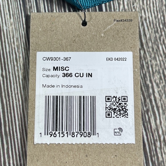 Nike Sportswear Futura 365 Mini Backpack Teal Green Blue One Size 6L CW9301-367 - Picture 5 of 6